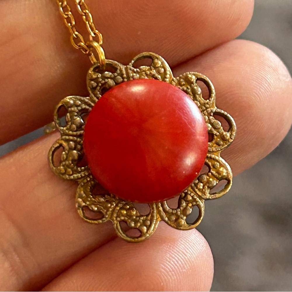 Vintage 50’s salvaged filigree pendant on chain necklace